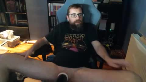 Snapshot of stefffg chatting on November 15, 2025, 10:48 pm MeStef online show from November 15, 2025, 10:48 pm