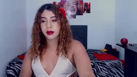 stefidolllatina online show from February 15, 2025, 1:21 am