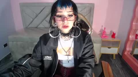 stefnixxx_s online show from February 14, 2026, 7:54 pm