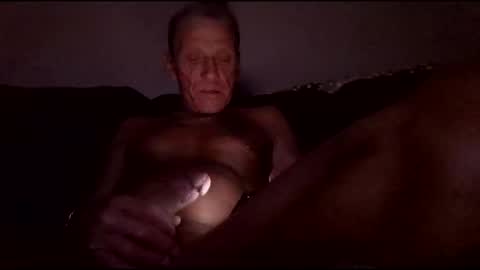 Snapshot of stefy1037 chatting on March 3, 2026, 6:08 am stefy1037 online show from March 3, 2026, 6:08 am