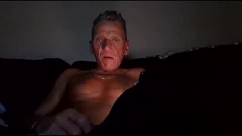 Snapshot of stefy1037 chatting on March 23, 2026, 5:00 am stefy1037 online show from March 23, 2026, 5:00 am