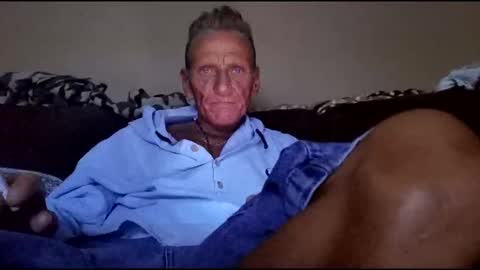 stefy1037 online show from May 2, 2026, 8:52 am