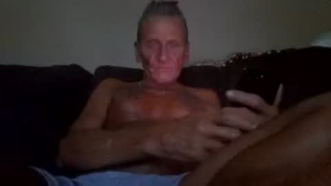stefy1037 online show from June 25, 2026, 3:17 am