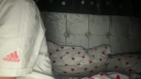 Snapshot of stefy_glow chatting on February 24, 2025, 1:35 am stefy_glow online show from February 24, 2025, 1:35 am