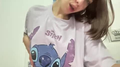 Snapshot of stefy_glow chatting on March 10, 2025, 7:29 pm stefy_glow online show from March 10, 2025, 7:29 pm