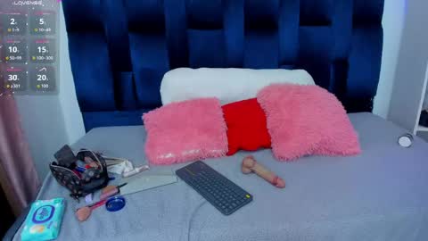 Stefy online show from May 6, 2026, 3:28 pm