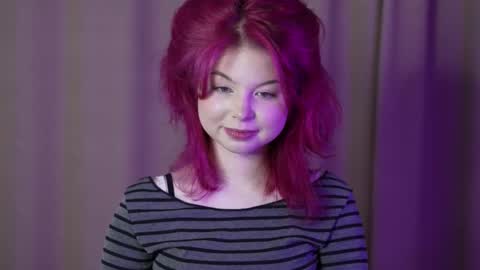 Snapshot of stela_vanila chatting on October 18, 2025, 1:30 am Stella online show from October 18, 2025, 1:30 am