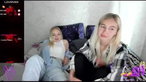 Stella  Cox online show from July 13, 2026, 3:59 pm