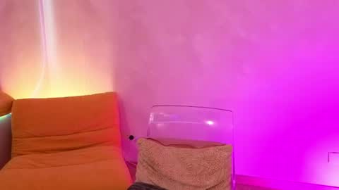 Yuli online show from July 31, 2026, 7:02 pm