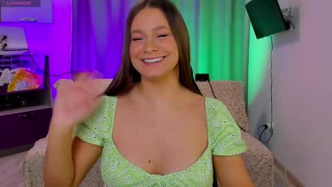 Stella online show from March 9, 2025, 11:46 pm