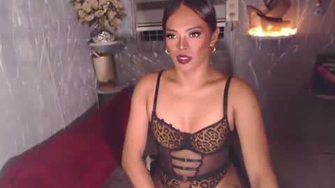 Snapshot of stellabronze chatting on September 23, 2025, 2:20 pm stella online show from September 23, 2025, 2:20 pm