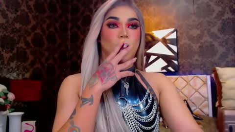 Snapshot of stellagrayts chatting on January 17, 2025, 9:49 am CALL ME STELLA online show from January 17, 2025, 9:49 am