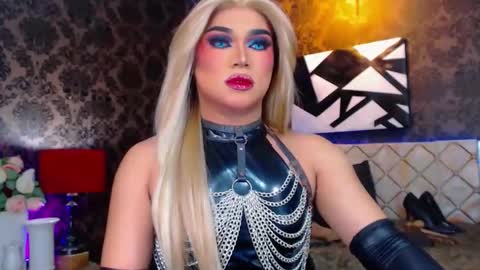 Snapshot of stellagrayts chatting on February 24, 2025, 9:43 am CALL ME STELLA online show from February 24, 2025, 9:43 am