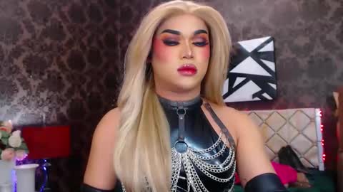 Snapshot of stellagrayts chatting on March 11, 2025, 9:24 am CALL ME STELLA online show from March 11, 2025, 9:24 am