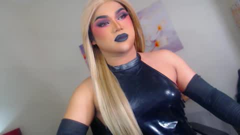 Snapshot of stellagrayts chatting on September 10, 2025, 10:37 am CALL ME STELLA online show from September 10, 2025, 10:37 am