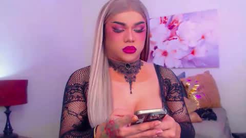 Snapshot of stellagrayts chatting on October 26, 2025, 9:59 am CALL ME STELLA online show from October 26, 2025, 9:59 am