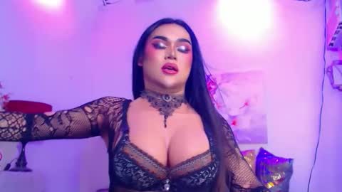 CALL ME STELLA online show from May 2, 2026, 6:18 am