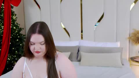 Stella online show from December 21, 2025, 5:20 pm