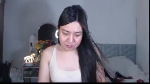 Stella online show from October 6, 2025, 4:21 am