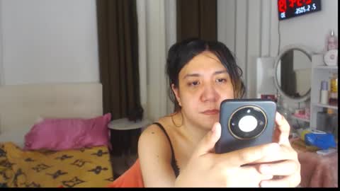 Stella online show from May 1, 2026, 6:34 pm