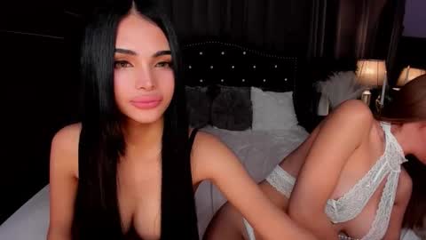 Snapshot of stellamckinley chatting on November 8, 2025, 2:56 am GODDESS STELLA online show from November 8, 2025, 2:56 am