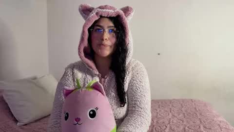 Snapshot of stellaph chatting on January 15, 2026, 3:22 am Stellaph online show from January 15, 2026, 3:22 am