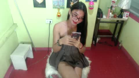 Stella sweet online show from March 1, 2025, 12:50 am