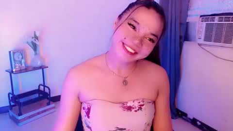 Stella sweet online show from October 12, 2025, 6:18 pm