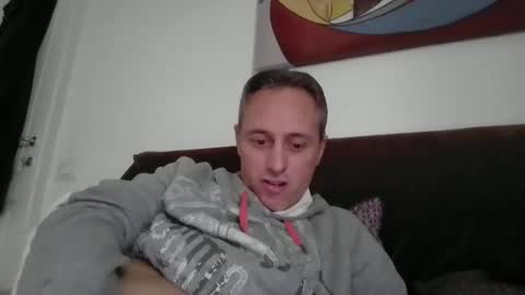 sten015 online show from February 5, 2026, 1:27 pm