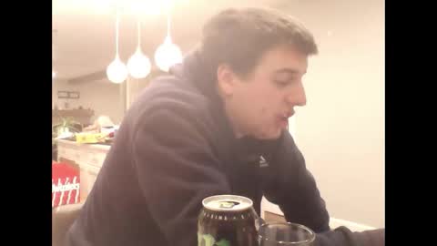 Honestly Im a slut I have a high sex drive and I love talking to people off this platform  online show from December 19, 2024, 7:18 am