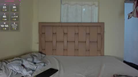 Snapshot of stepcouple__ chatting on March 1, 2025, 10:10 pm Stepcouple   online show from March 1, 2025, 10:10 pm