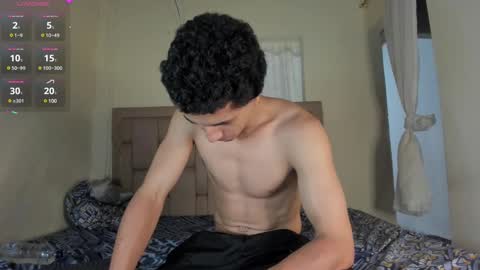 Snapshot of stepcouple__ chatting on March 9, 2025, 11:35 pm Stepcouple   online show from March 9, 2025, 11:35 pm