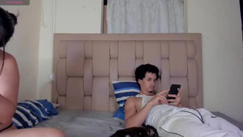 Snapshot of stepcouple__ chatting on September 29, 2025, 11:53 pm Stepcouple   online show from September 29, 2025, 11:53 pm