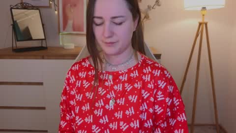 Emma online show from December 19, 2024, 1:07 am
