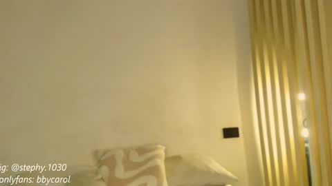 Snapshot of steph_y1030 chatting on July 18, 2026, 5:22 am stephany online show from July 18, 2026, 5:22 am
