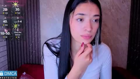 Stepha online show from March 17, 2026, 7:06 pm