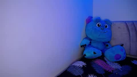 Snapshot of stepha_sweet chatting on February 8, 2025, 5:51 am Emma online show from February 8, 2025, 5:51 am