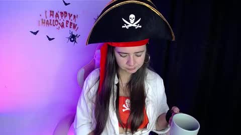 Snapshot of stepha_sweet chatting on November 1, 2025, 1:51 am Emma online show from November 1, 2025, 1:51 am