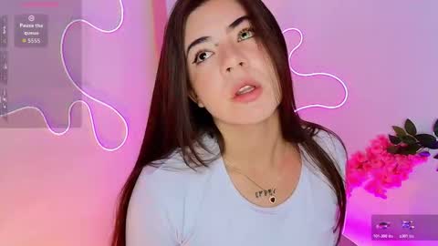 Snapshot of stepha_sweet chatting on February 2, 2026, 11:14 pm Emma online show from February 2, 2026, 11:14 pm