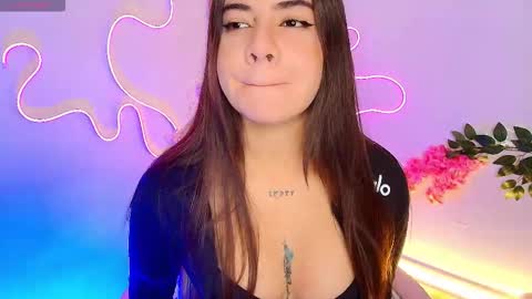 Snapshot of stepha_sweet chatting on February 13, 2026, 12:28 am Emma online show from February 13, 2026, 12:28 am