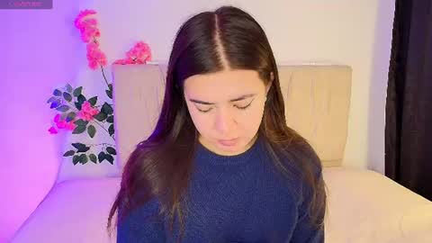Snapshot of stepha_sweet chatting on June 17, 2026, 5:10 am Emma online show from June 17, 2026, 5:10 am