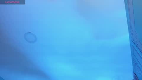 Snapshot of stephania_diamond chatting on November 7, 2025, 3:17 am online show from November 7, 2025, 3:17 am