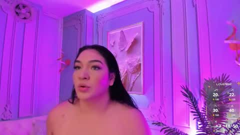 Snapshot of stephania_diamond chatting on November 11, 2025, 2:22 am online show from November 11, 2025, 2:22 am