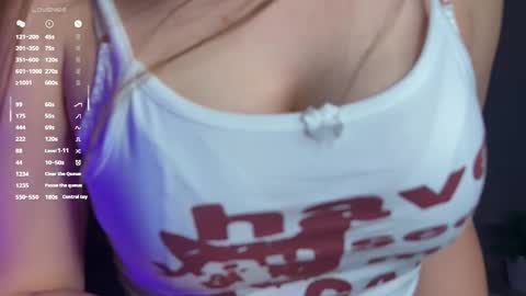 Snapshot of stephanieemiller chatting on October 4, 2025, 1:47 am Steph online show from October 4, 2025, 1:47 am