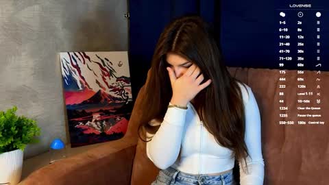 Snapshot of stephanieemiller chatting on October 18, 2025, 1:52 am Steph online show from October 18, 2025, 1:52 am