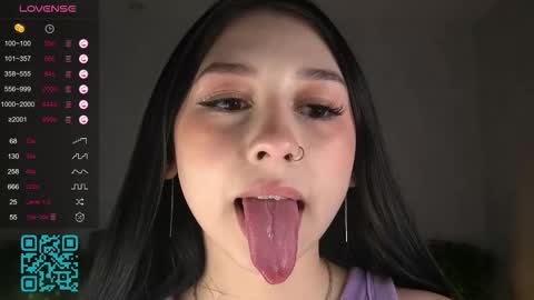 Snapshot of stephaniesally chatting on October 17, 2025, 6:05 am Sonya online show from October 17, 2025, 6:05 am