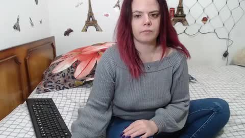 Snapshot of stephaniewild chatting on February 4, 2025, 11:05 am Stephanie   online show from February 4, 2025, 11:05 am