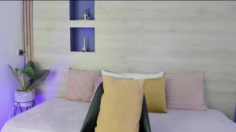 Nataly online show from September 19, 2025, 2:07 pm