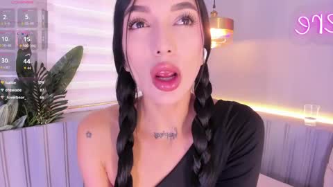 Stephany  online show from May 13, 2026, 5:10 pm