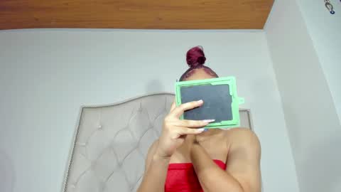 Anny online show from January 28, 2025, 6:38 am